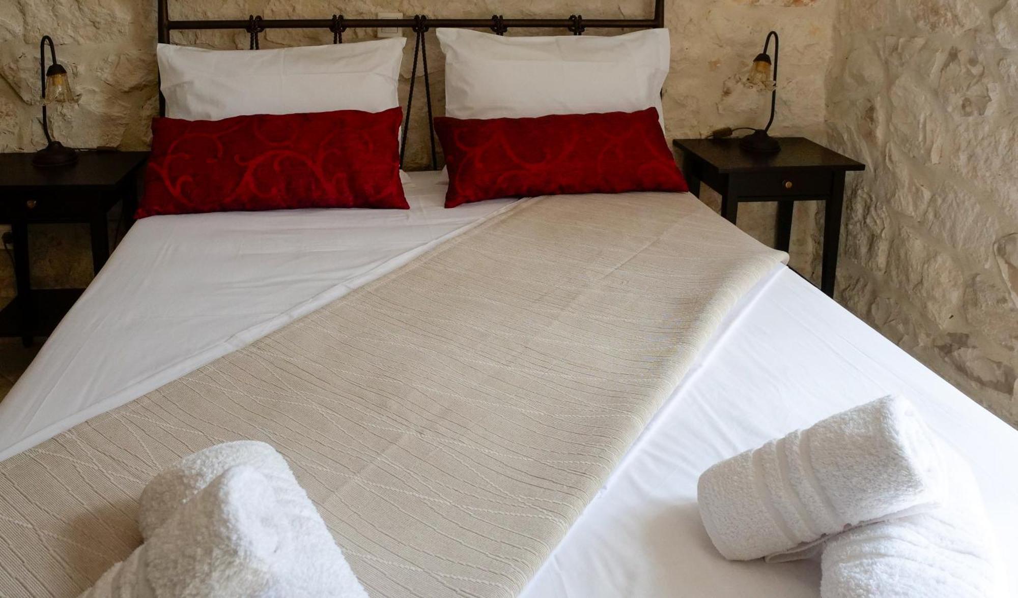 Fterini Apartments Sterna & Alletri Agios Leon ภายนอก รูปภาพ